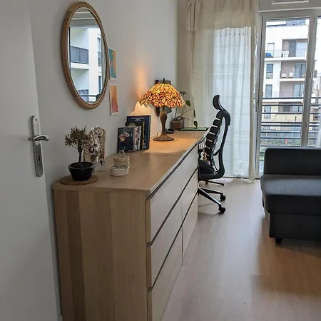 Spacieux Duplex Apartment *