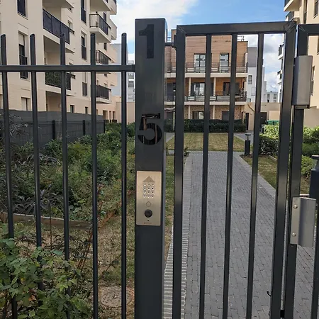 Apartment Spacieux Duplex Villejuif